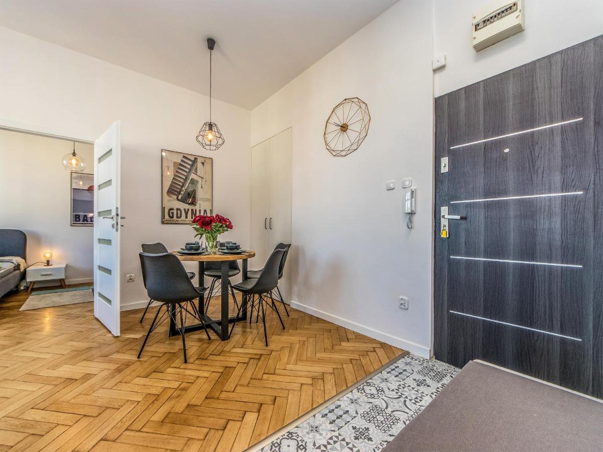 3 Citygo Apartament Skwer Kosciuszki 10 Na 10 格丁尼亚 外观 照片